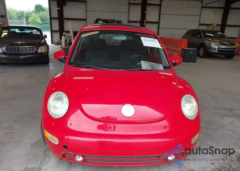 2003 Volkswagen New Beetle Gls 2.0L z USA, uszkodzony, nr VIN 3VWCK21C93M421676